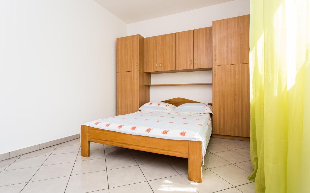 Apartman Justinic Šilo Extérieur photo