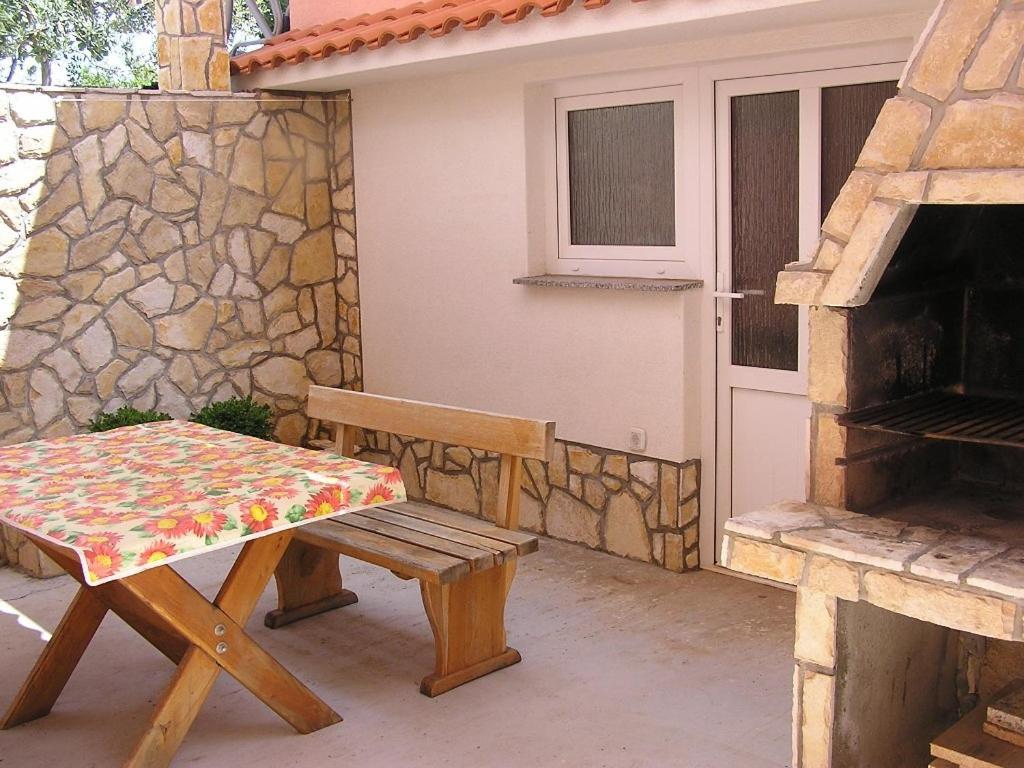 Apartman Justinic Šilo Extérieur photo